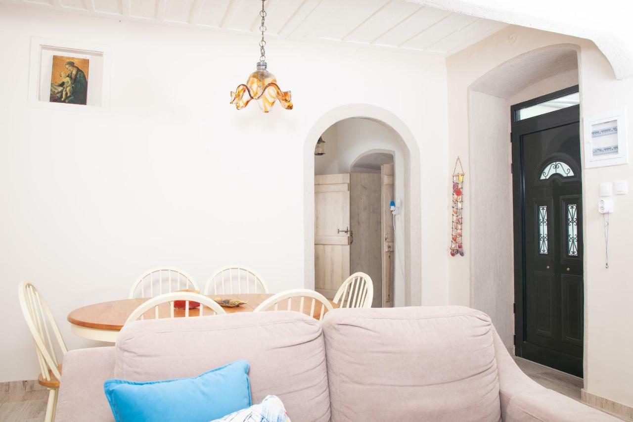Villa @ Poros Poros Town Екстер'єр фото