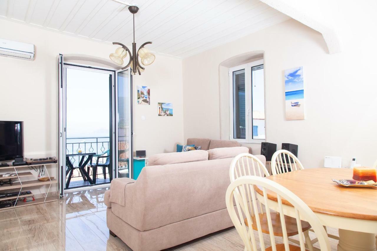 Villa @ Poros Poros Town Екстер'єр фото