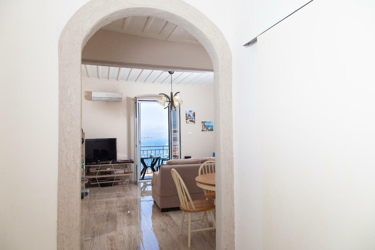 Villa @ Poros Poros Town Екстер'єр фото